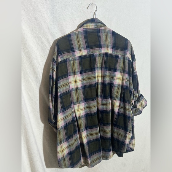 Old Navy Boyfriend Style ButtonDown - Picture 2 of 4